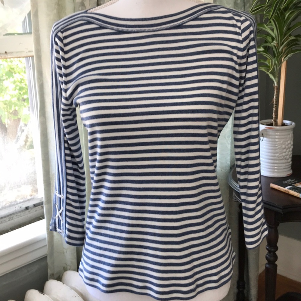 NWT Super cute boating/sailing top!